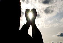 米兰APP下载-生死时速！绿茵场上那惊心动魄的0.01秒