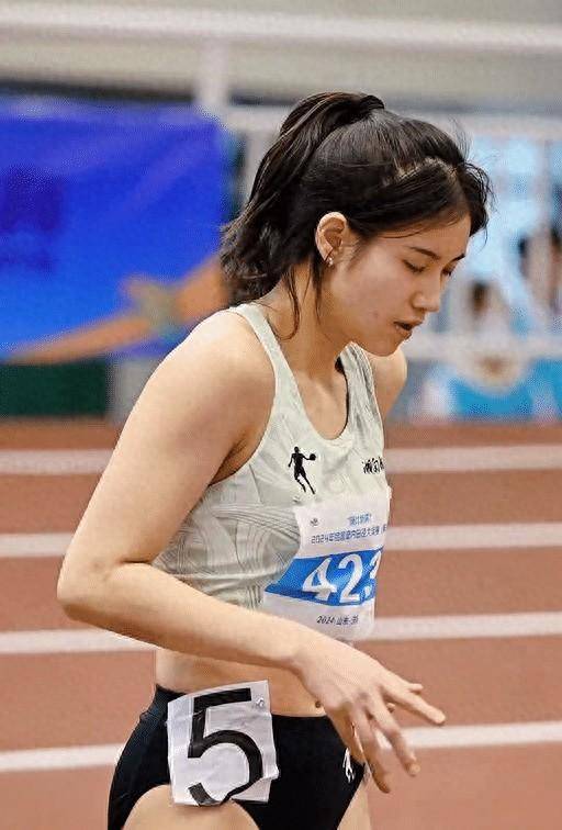 美洲田径赛场一幕惊心动魄,领奖台传佳音的简单介绍 美洲田径赛场一幕惊心动魄,领奖台传佳音的简单介绍