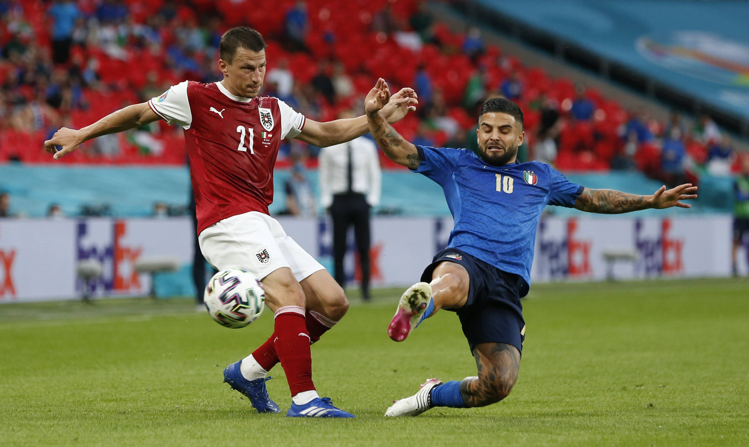 平局，尤尔季奇奉献进球的简单介绍