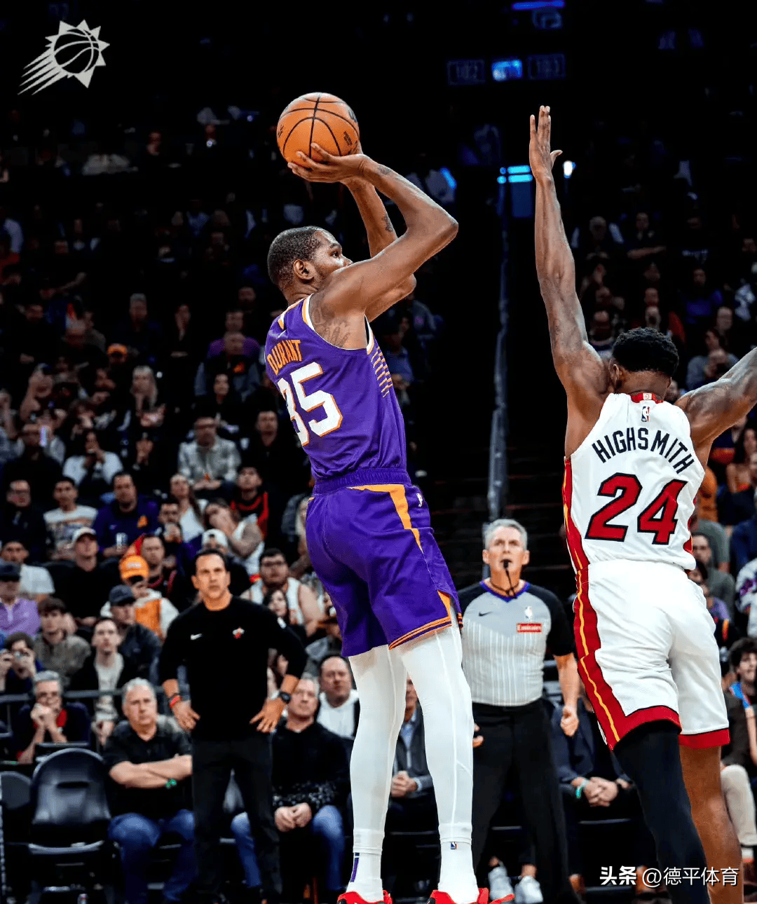 76人击败快船,豪取西部榜首位置 76人击败快船,豪取西部榜首位置