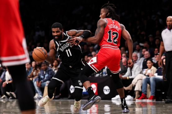 篮网vs公牛：欧文独砍50分，助球队取得胜利