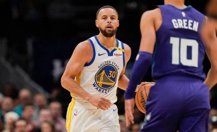 勇士负于黄蜂，库里空砍28分的简单介绍