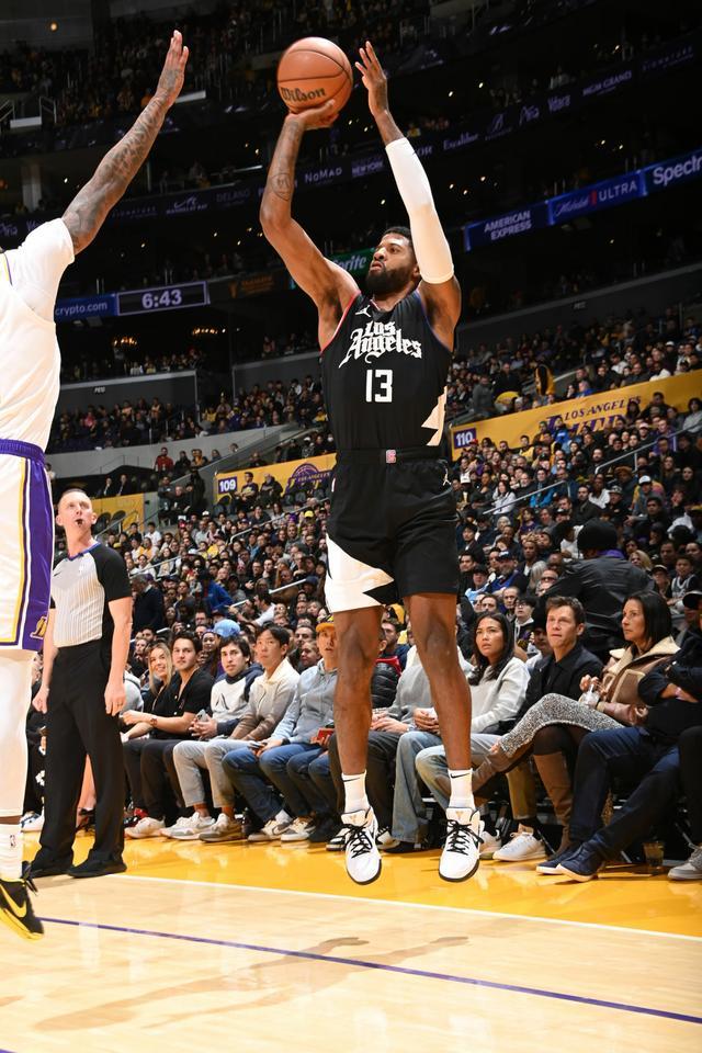 快船不敌湖人，乔治砍下38分的简单介绍