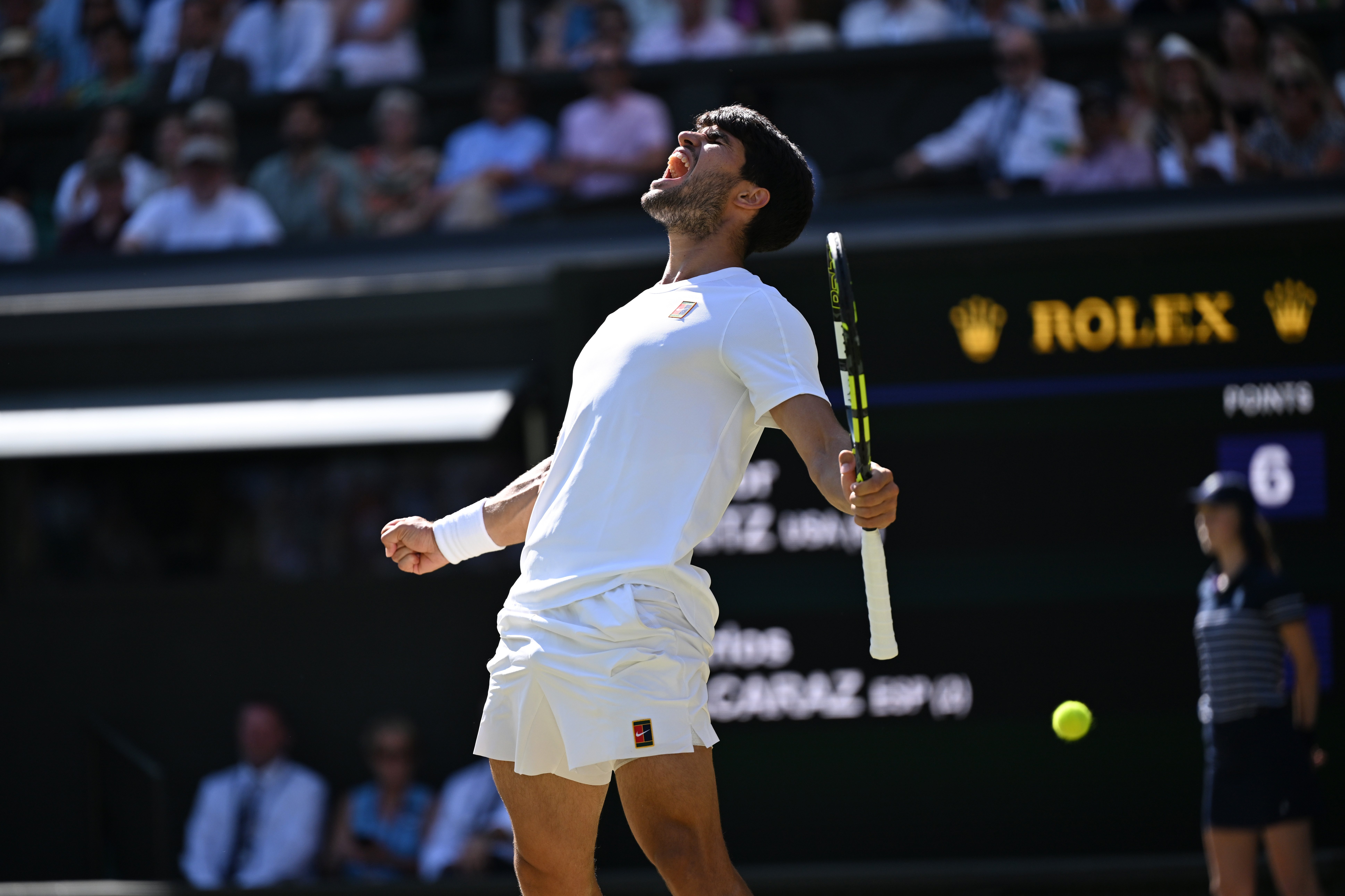 温网鏖战澳网，阿尔卡拉斯关键制胜的简单介绍